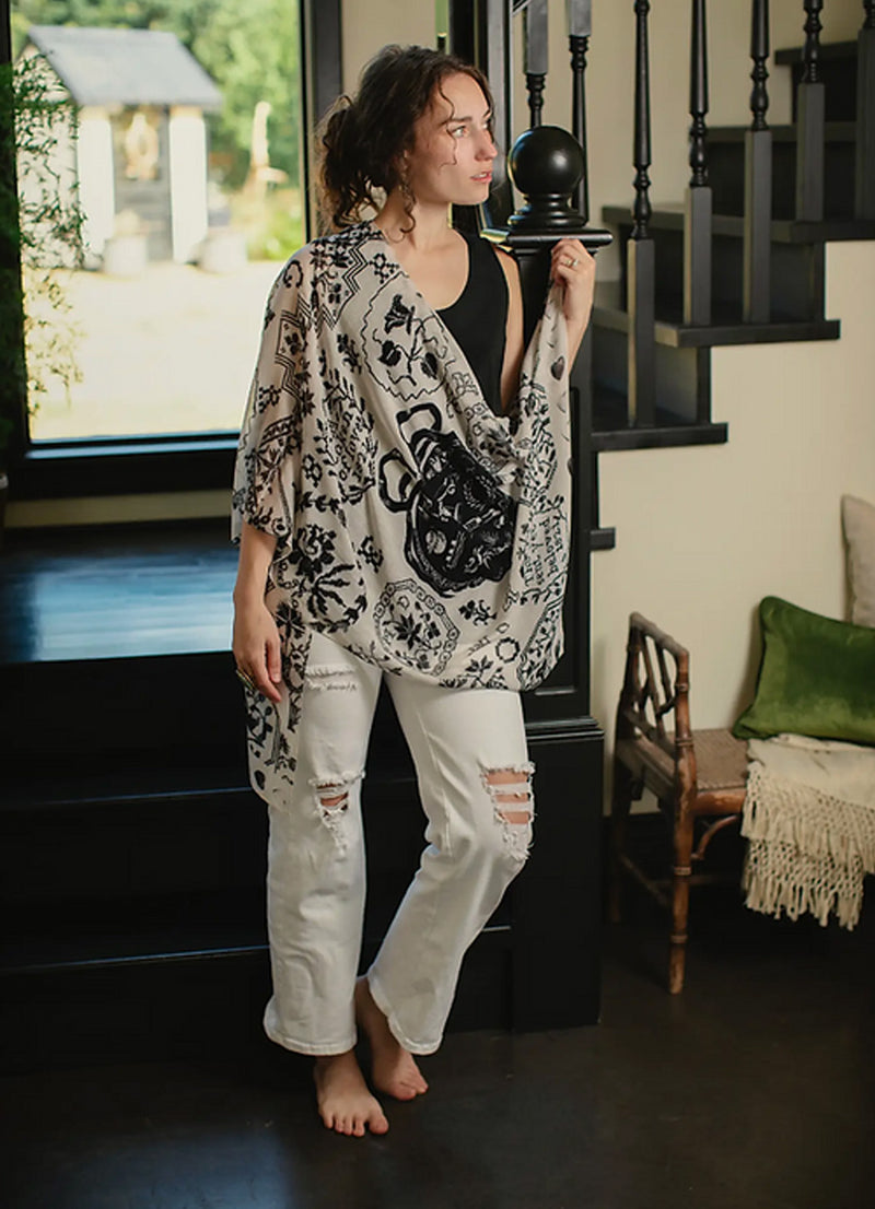 Market of Stars Token of Love Printed Bamboo Scarf