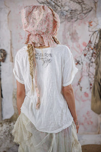 Magnolia Pearl Strawberry Blooms T