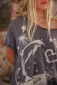 Magnolia Pearl Sky Dolphin T