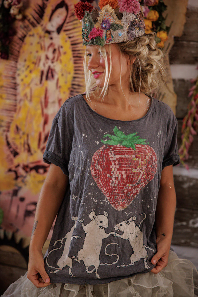 Magnolia Pearl Discotheque Fraises Tee