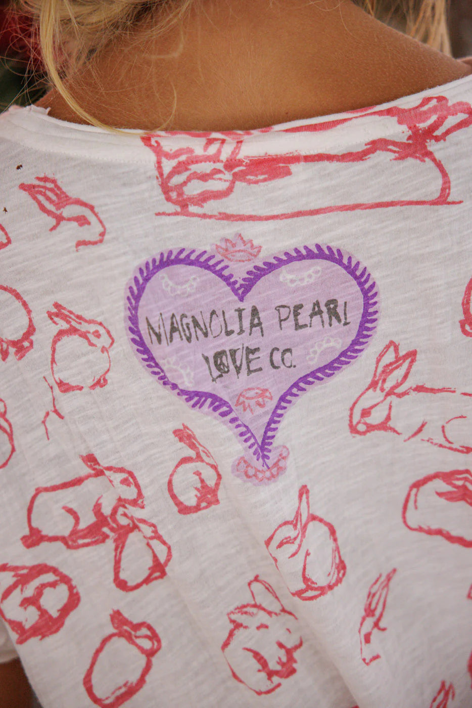 Magnolia Pearl Ducks Love Strawberries Tee