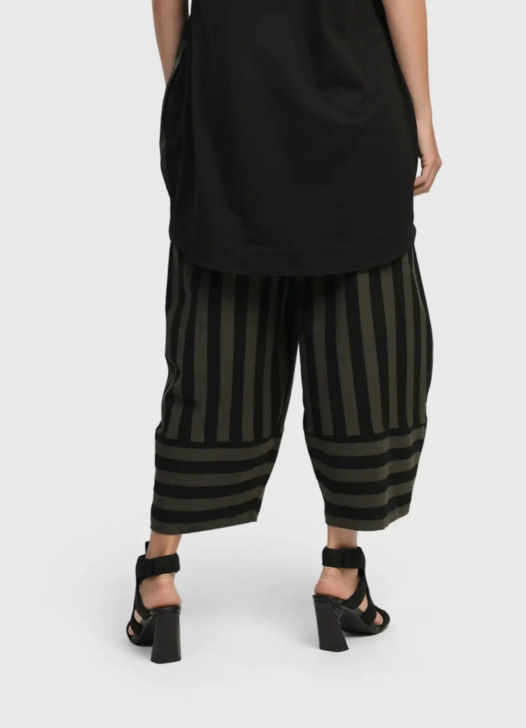 Alembika Khaki Strip Pant