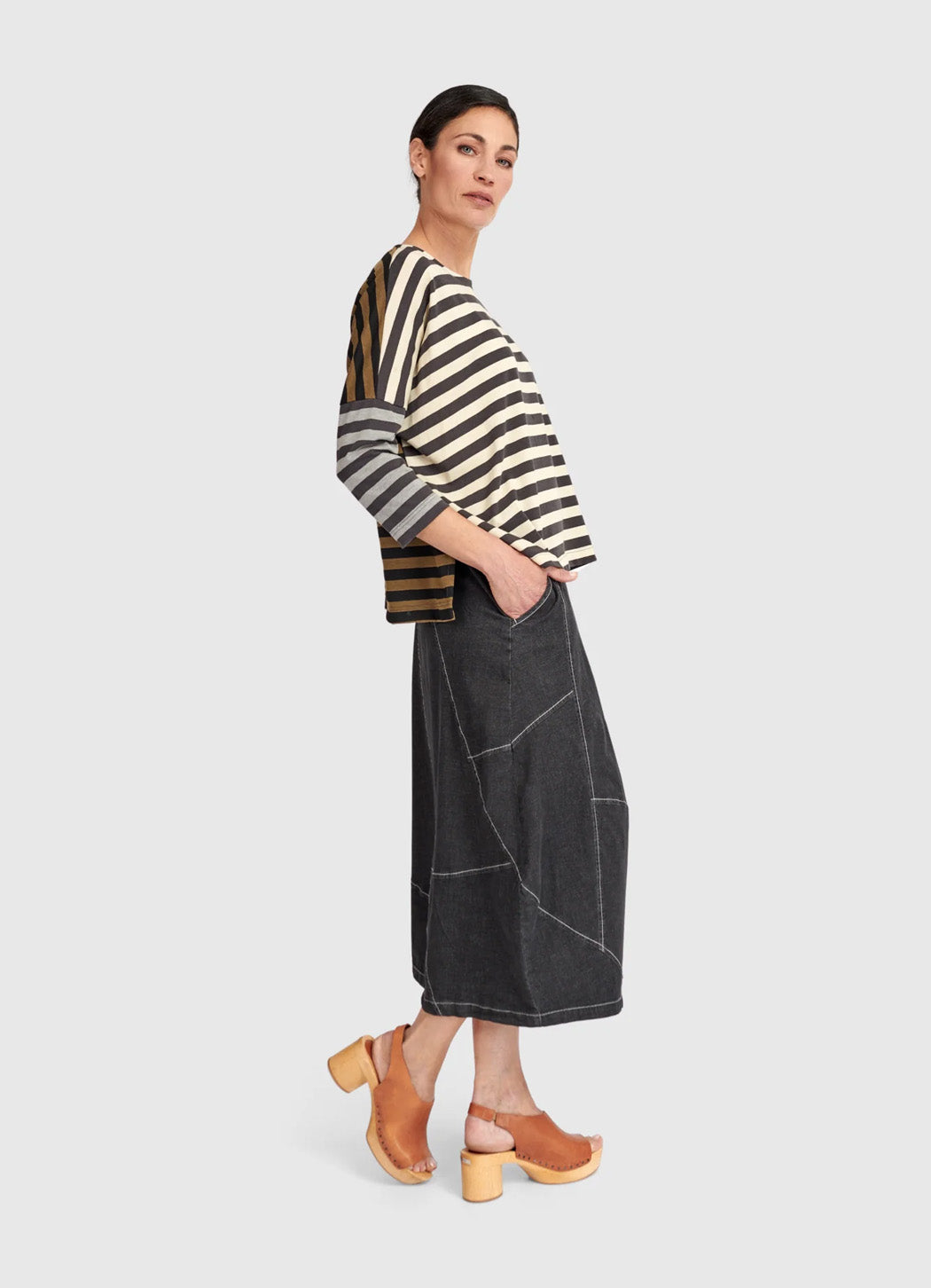 Alembika Urban Forever Boxy Tee