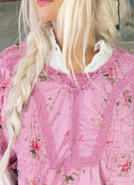 Magnolia Pearl Floral Stefanee Cropped Top