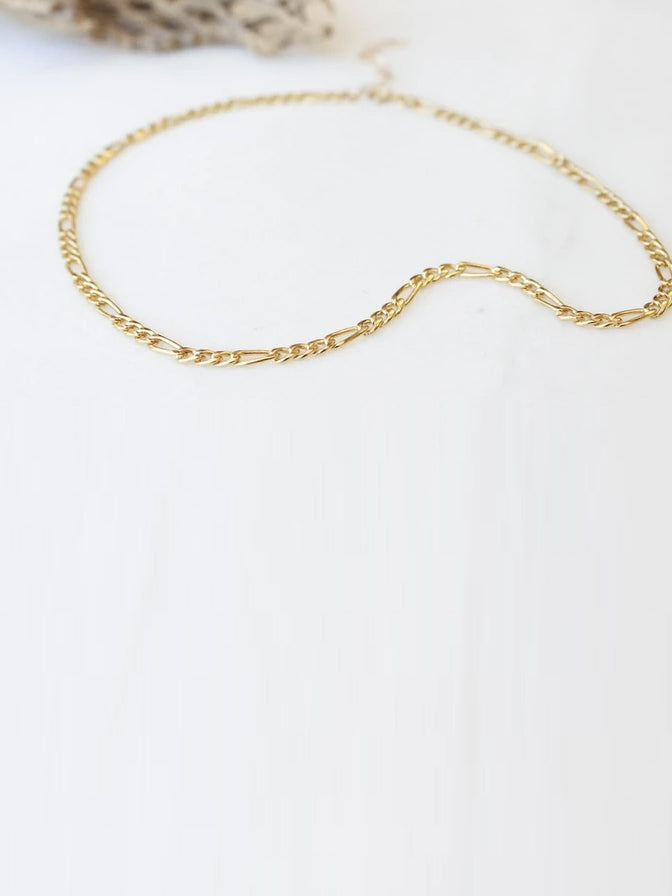 Hello Adorn Elliot Choker