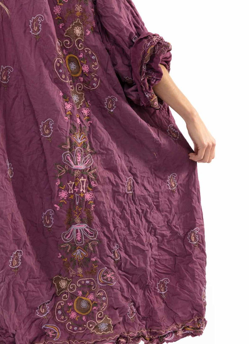 Magnolia Pearl Embroidered Belinay Kimono