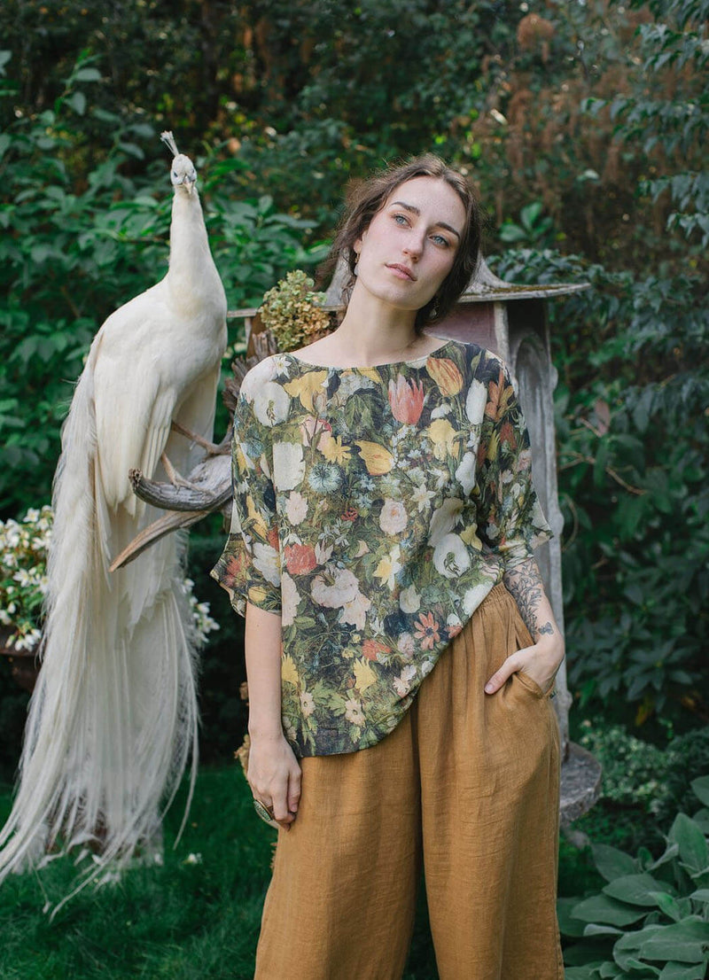 Market of Stars I Dream in Flowers Luxe Tee