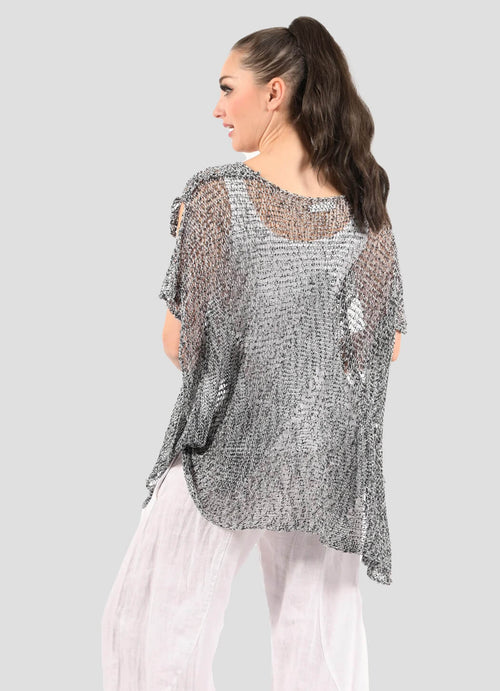 B&K Moda Distressed Knit Wrap
